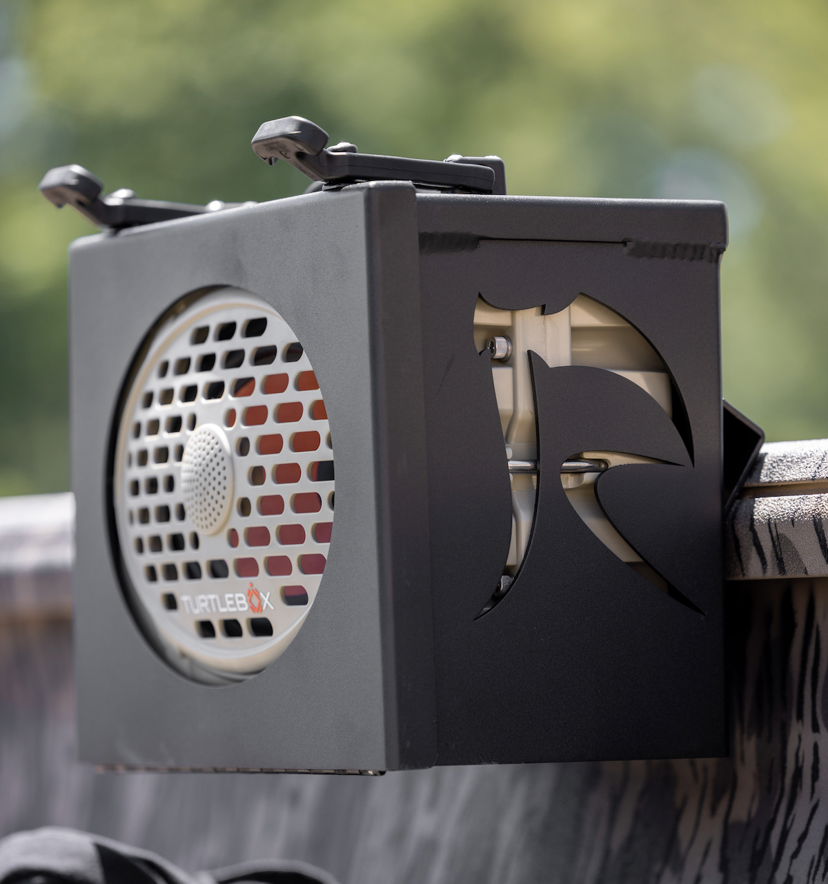 Turtle box best sale speaker